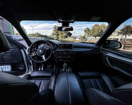 Білий БМВ Х5, об'ємом двигуна 3 л та пробігом 120 тис. км за 24000 $, фото 7 на Automoto.ua