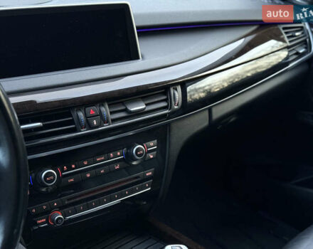 Белый БМВ Х5, объемом двигателя 2.98 л и пробегом 192 тыс. км за 22700 $, фото 43 на Automoto.ua