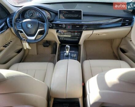Білий БМВ Х5, об'ємом двигуна 2.98 л та пробігом 87 тис. км за 7400 $, фото 7 на Automoto.ua