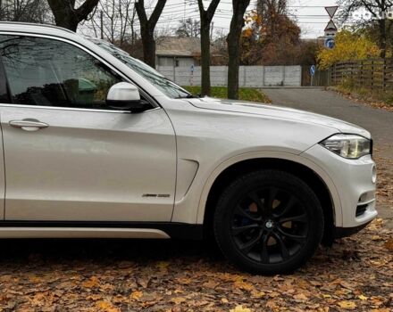 Белый БМВ Х5, объемом двигателя 3 л и пробегом 241 тыс. км за 18440 $, фото 3 на Automoto.ua