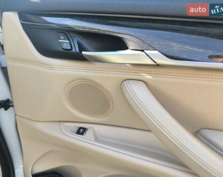 Білий БМВ Х5, об'ємом двигуна 3 л та пробігом 187 тис. км за 21999 $, фото 41 на Automoto.ua