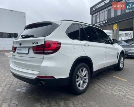 Белый БМВ Х5, объемом двигателя 2 л и пробегом 170 тыс. км за 23999 $, фото 2 на Automoto.ua