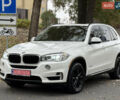 Белый БМВ Х5, объемом двигателя 3 л и пробегом 287 тыс. км за 23999 $, фото 1 на Automoto.ua