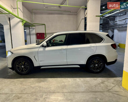 Білий БМВ Х5, об'ємом двигуна 3 л та пробігом 180 тис. км за 35000 $, фото 5 на Automoto.ua