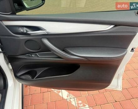 Белый БМВ Х5, объемом двигателя 2.99 л и пробегом 175 тыс. км за 31900 $, фото 54 на Automoto.ua