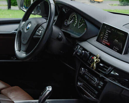 Белый БМВ Х5, объемом двигателя 2 л и пробегом 267 тыс. км за 23500 $, фото 15 на Automoto.ua