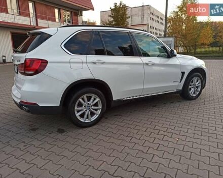 Белый БМВ Х5, объемом двигателя 2.99 л и пробегом 236 тыс. км за 24500 $, фото 9 на Automoto.ua