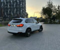 Білий БМВ Х5, об'ємом двигуна 3 л та пробігом 140 тис. км за 21500 $, фото 5 на Automoto.ua