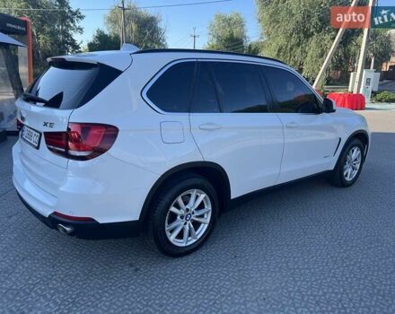 Белый БМВ Х5, объемом двигателя 2 л и пробегом 220 тыс. км за 27500 $, фото 12 на Automoto.ua