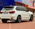 Белый БМВ Х5, объемом двигателя 2.99 л и пробегом 175 тыс. км за 31900 $, фото 29 на Automoto.ua