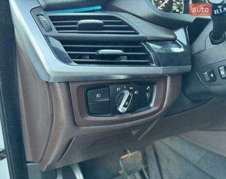 БМВ Х5 2014 в Днепре (Днепропетровске) на Automoto.ua Белый БМВ Х5, объемом двигателя 2.98 л и пробегом 140 тыс. км за 29000 $, фото 18 на Automoto.ua