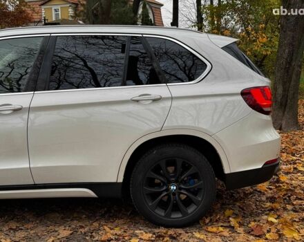 Белый БМВ Х5, объемом двигателя 3 л и пробегом 241 тыс. км за 18440 $, фото 9 на Automoto.ua