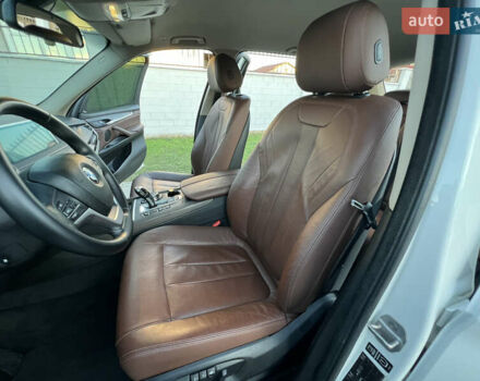 Белый БМВ Х5, объемом двигателя 2 л и пробегом 169 тыс. км за 23800 $, фото 35 на Automoto.ua