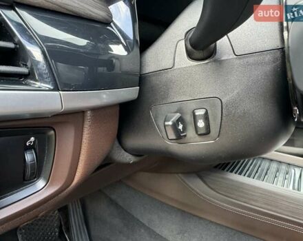 Білий БМВ Х5, об'ємом двигуна 2.99 л та пробігом 185 тис. км за 35500 $, фото 56 на Automoto.ua