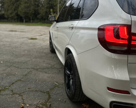 Белый БМВ Х5, объемом двигателя 2.99 л и пробегом 197 тыс. км за 28999 $, фото 6 на Automoto.ua