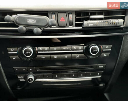 Белый БМВ Х5, объемом двигателя 2.98 л и пробегом 135 тыс. км за 20000 $, фото 30 на Automoto.ua