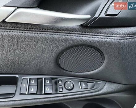 Білий БМВ Х5, об'ємом двигуна 2.99 л та пробігом 162 тис. км за 34300 $, фото 40 на Automoto.ua