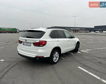 Белый БМВ Х5, объемом двигателя 2.98 л и пробегом 172 тыс. км за 22499 $, фото 5 на Automoto.ua