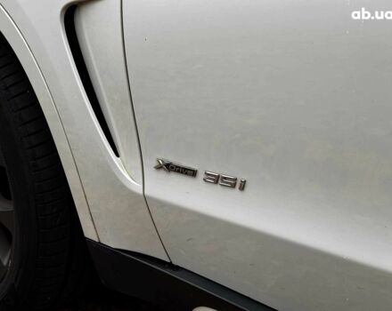 Белый БМВ Х5, объемом двигателя 3 л и пробегом 241 тыс. км за 18440 $, фото 12 на Automoto.ua