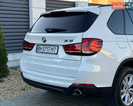 Белый БМВ Х5, объемом двигателя 2 л и пробегом 169 тыс. км за 23800 $, фото 68 на Automoto.ua