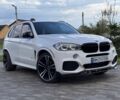 Белый БМВ Х5, объемом двигателя 3 л и пробегом 148 тыс. км за 25058 $, фото 1 на Automoto.ua