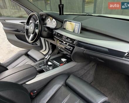 Білий БМВ Х5, об'ємом двигуна 2.99 л та пробігом 162 тис. км за 34300 $, фото 49 на Automoto.ua