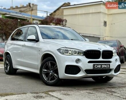 Белый БМВ Х5, объемом двигателя 2.99 л и пробегом 197 тыс. км за 27999 $, фото 4 на Automoto.ua