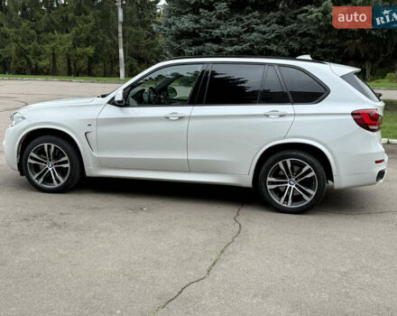 Білий БМВ Х5, об'ємом двигуна 2.99 л та пробігом 215 тис. км за 35000 $, фото 12 на Automoto.ua