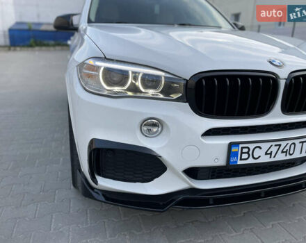 Белый БМВ Х5, объемом двигателя 2.98 л и пробегом 185 тыс. км за 22700 $, фото 52 на Automoto.ua