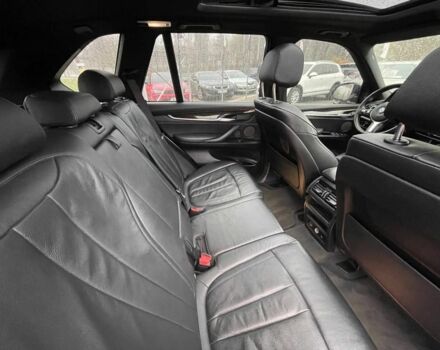 Белый БМВ Х5, объемом двигателя 3 л и пробегом 289 тыс. км за 26400 $, фото 22 на Automoto.ua