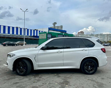 Белый БМВ Х5, объемом двигателя 3 л и пробегом 263 тыс. км за 35900 $, фото 20 на Automoto.ua