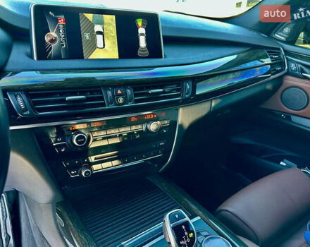 Белый БМВ Х5, объемом двигателя 2.99 л и пробегом 275 тыс. км за 25500 $, фото 28 на Automoto.ua