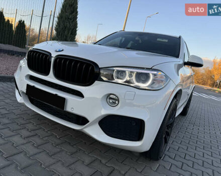 БМВ Х5 2014 в Днепре (Днепропетровске) на Automoto.ua Белый БМВ Х5, объемом двигателя 2.98 л и пробегом 140 тыс. км за 29000 $, фото 1 на Automoto.ua