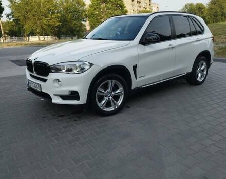 Белый БМВ Х5, объемом двигателя 3 л и пробегом 204 тыс. км за 24200 $, фото 1 на Automoto.ua