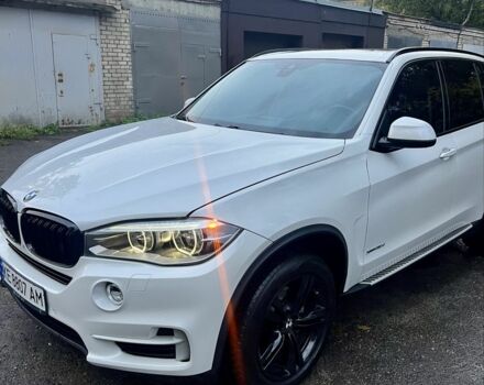 Белый БМВ Х5, объемом двигателя 3 л и пробегом 206 тыс. км за 29000 $, фото 13 на Automoto.ua