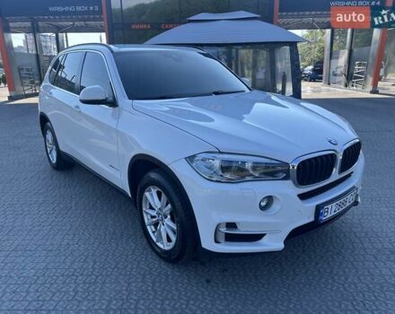 Белый БМВ Х5, объемом двигателя 2 л и пробегом 220 тыс. км за 27500 $, фото 2 на Automoto.ua