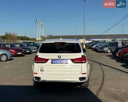 Білий БМВ Х5, об'ємом двигуна 2.98 л та пробігом 181 тис. км за 21899 $, фото 5 на Automoto.ua