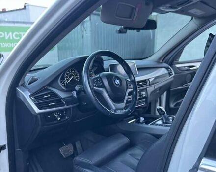 Белый БМВ Х5, объемом двигателя 2.98 л и пробегом 139 тыс. км за 24000 $, фото 1 на Automoto.ua