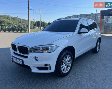 Белый БМВ Х5, объемом двигателя 2 л и пробегом 220 тыс. км за 27500 $, фото 1 на Automoto.ua
