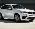 Белый БМВ Х5, объемом двигателя 3 л и пробегом 249 тыс. км за 26011 $, фото 1 на Automoto.ua