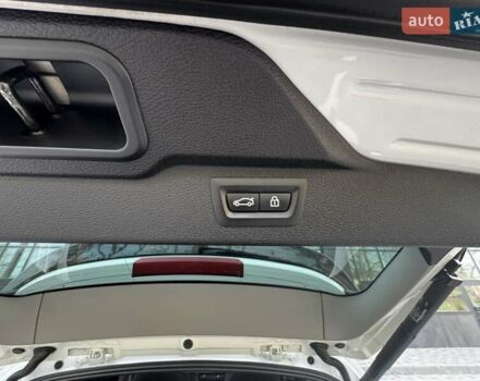Білий БМВ Х5, об'ємом двигуна 2.99 л та пробігом 162 тис. км за 34300 $, фото 79 на Automoto.ua