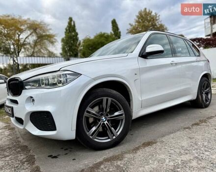 Белый БМВ Х5, объемом двигателя 2.99 л и пробегом 197 тыс. км за 27999 $, фото 1 на Automoto.ua