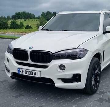 Белый БМВ Х5, объемом двигателя 2.98 л и пробегом 184 тыс. км за 22000 $, фото 5 на Automoto.ua