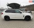 Білий БМВ Х5, об'ємом двигуна 2.98 л та пробігом 160 тис. км за 26500 $, фото 3 на Automoto.ua