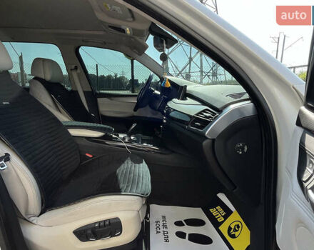 Белый БМВ Х5, объемом двигателя 2.99 л и пробегом 297 тыс. км за 29999 $, фото 24 на Automoto.ua