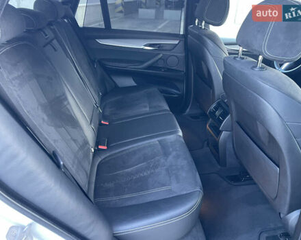 Белый БМВ Х5, объемом двигателя 3 л и пробегом 184 тыс. км за 32000 $, фото 51 на Automoto.ua