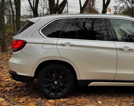 Белый БМВ Х5, объемом двигателя 3 л и пробегом 241 тыс. км за 18440 $, фото 4 на Automoto.ua