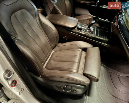 Білий БМВ Х5, об'ємом двигуна 3 л та пробігом 180 тис. км за 35000 $, фото 58 на Automoto.ua