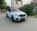 Білий БМВ Х5, об'ємом двигуна 2.98 л та пробігом 200 тис. км за 21999 $, фото 1 на Automoto.ua