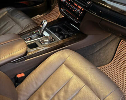 Белый БМВ Х5, объемом двигателя 3 л и пробегом 225 тыс. км за 28999 $, фото 25 на Automoto.ua